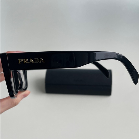 Prada glasses - Picture 3 of 5